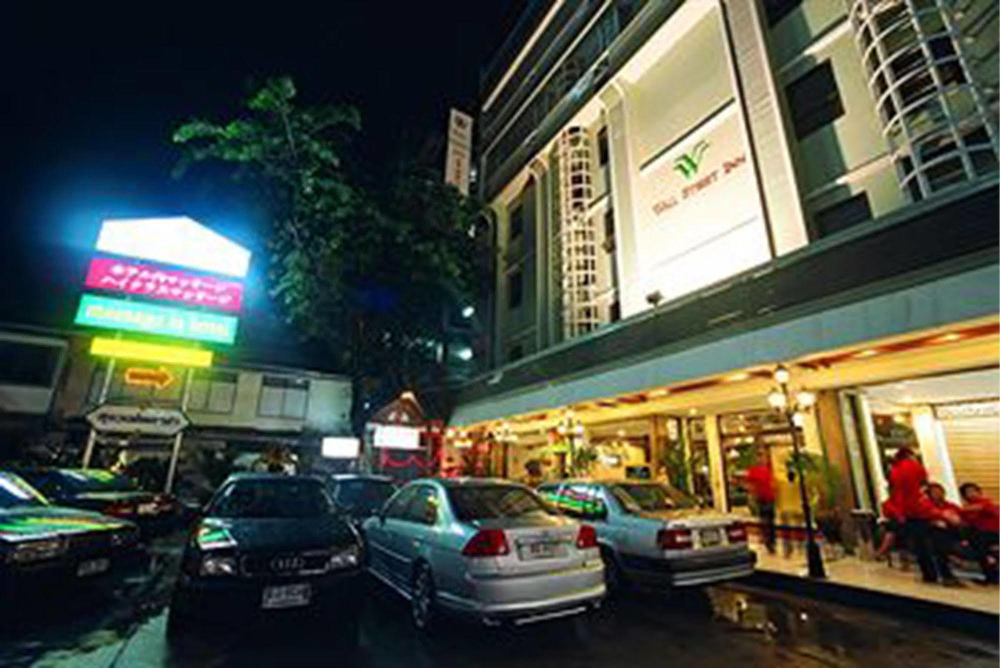 Wall Street Inn, Bangkok Kültér fotó