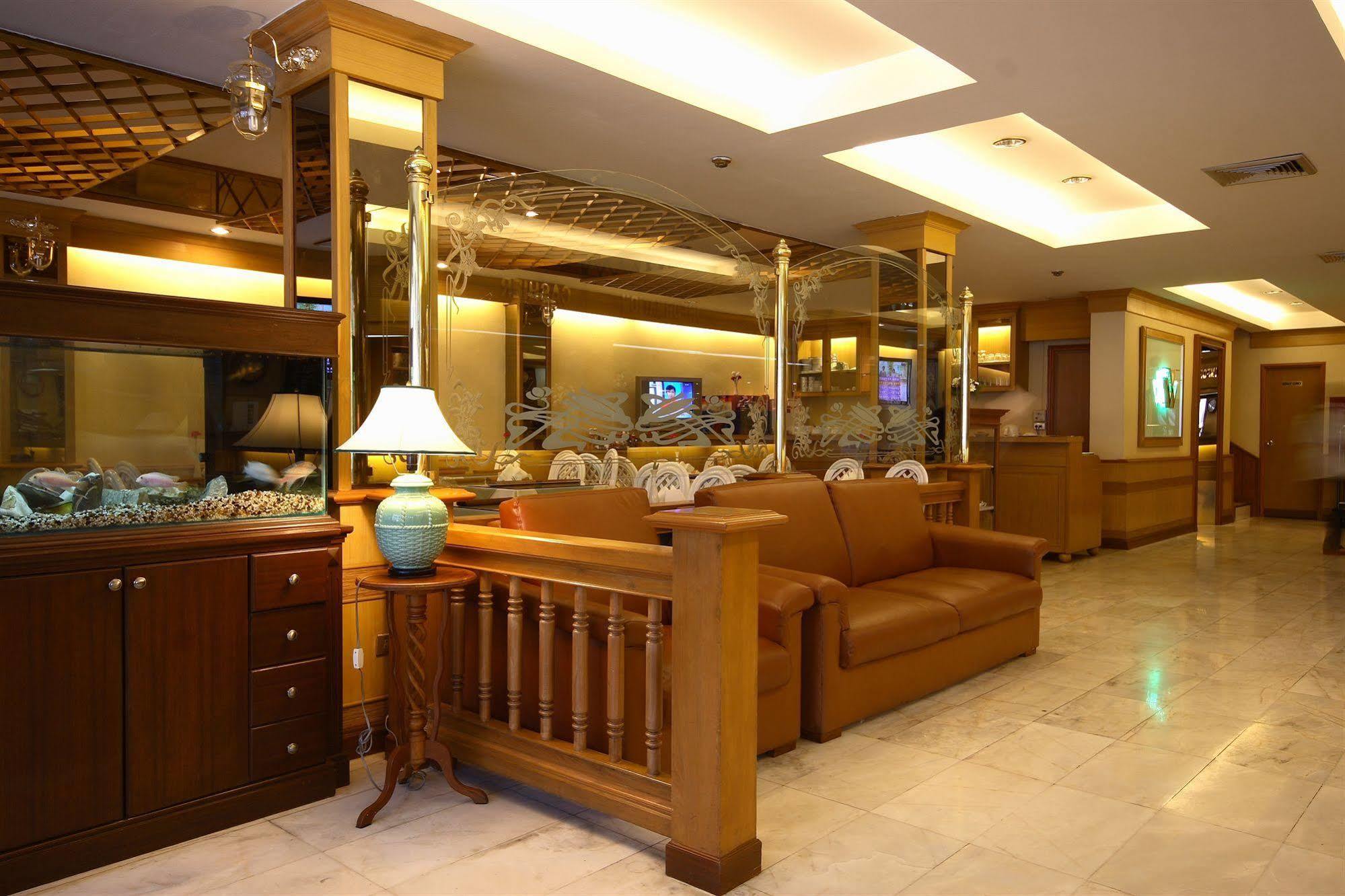 Wall Street Inn, Bangkok Kültér fotó